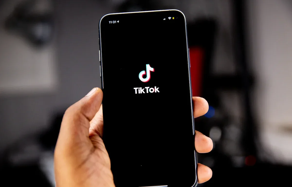 TikTok Jadi Search Engine? Strategi Konten E-commerce 2026