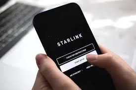Kehadiran Starlink di Indonesia: Manfaat dan Kontroversi