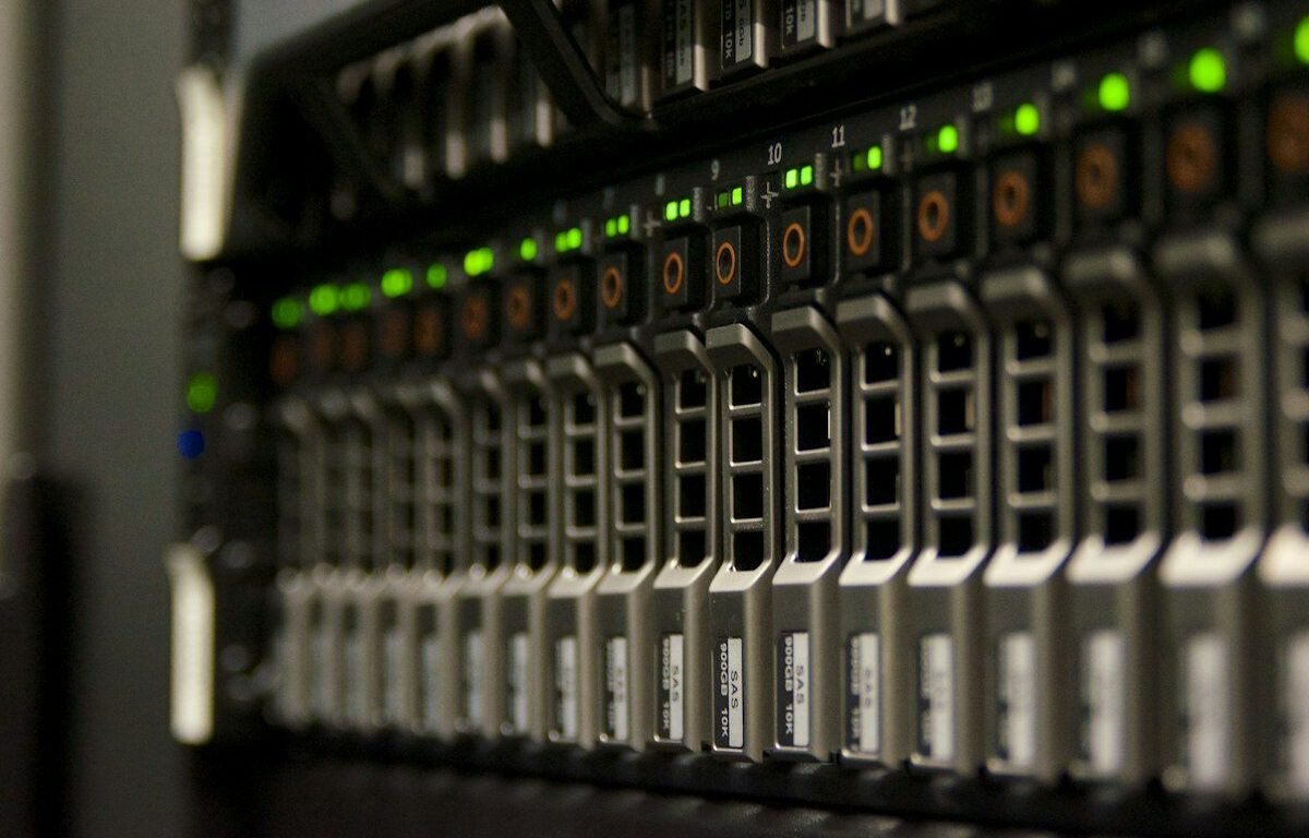 Backup WordPress Tanpa Plugin: 20 Menit, Dua File, Selesai