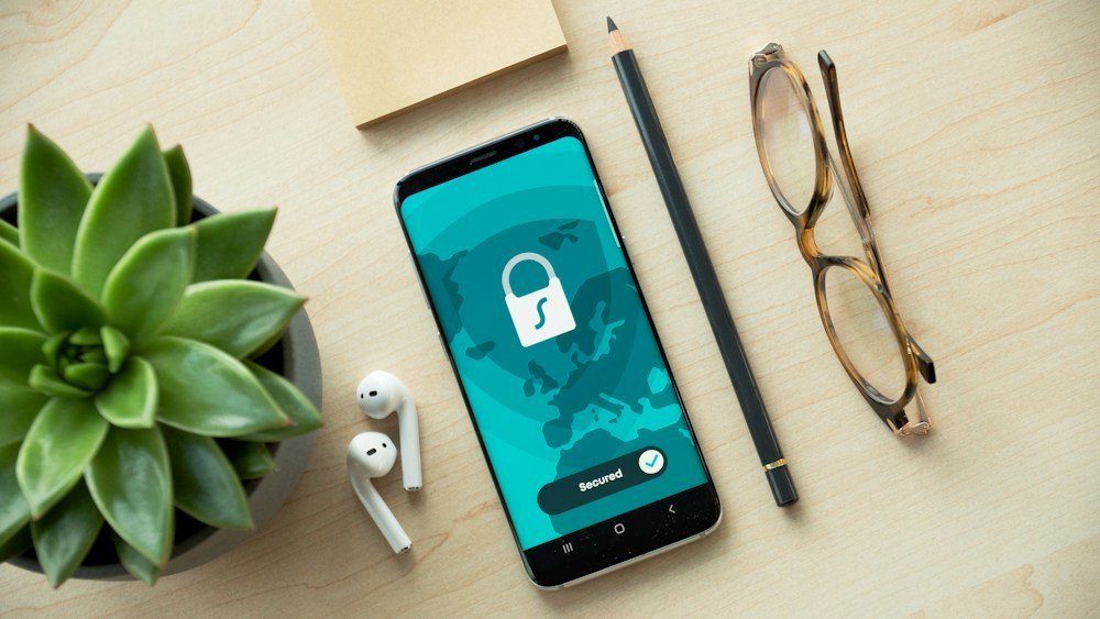 Antarmuka formulir autentikasi login pengguna di layar monitor