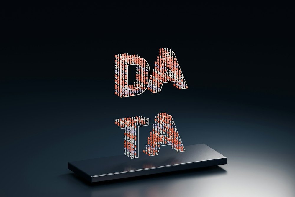 Ilustrasi struktur basis data relasional dan tabel server