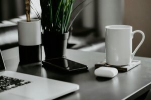 7 Cara Mengatasi Laptop Loading Lama Saat Dinyalakan di Windows 11 (Startup Cepat & Ringan)